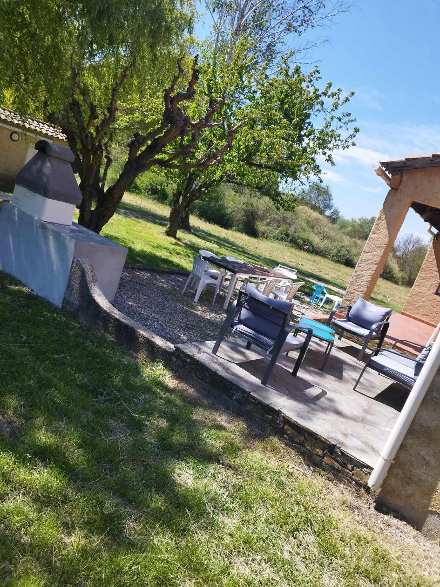 Maison De Campagne Allemagne-en-Provence Εξωτερικό φωτογραφία